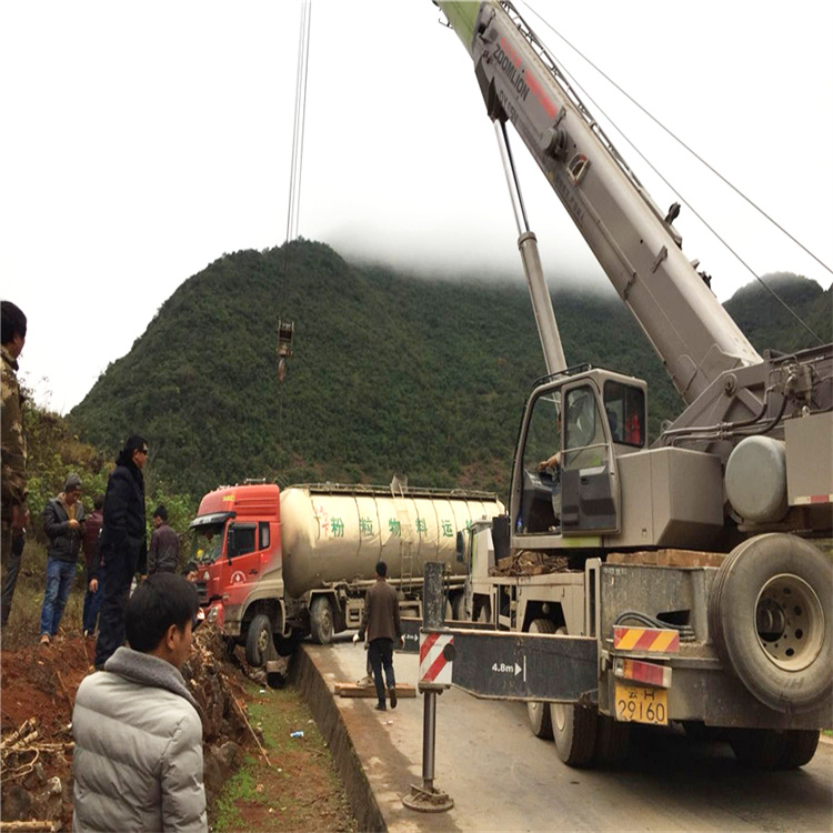 栾川吊车道路救援24小时